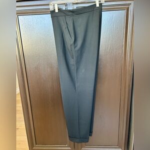 JJill black pull-on pants will side pockets. Size L